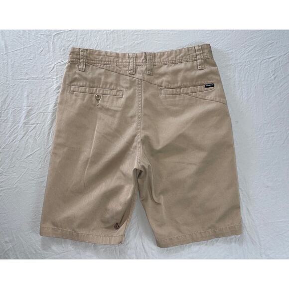 Volcom Flat Front Modern Chino Skate Shorts. Beige, Men's Size 31. EUC!! - Picture 4 of 5